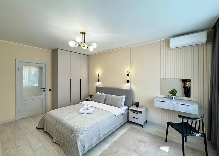 2 Room Apartment 4 You, Flat 184
